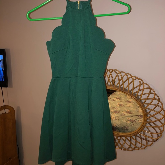 green emerald velvet dress CHARLOTTE RUSSE “HAVANA” DRESS – MEZZ CLOSET main image 0